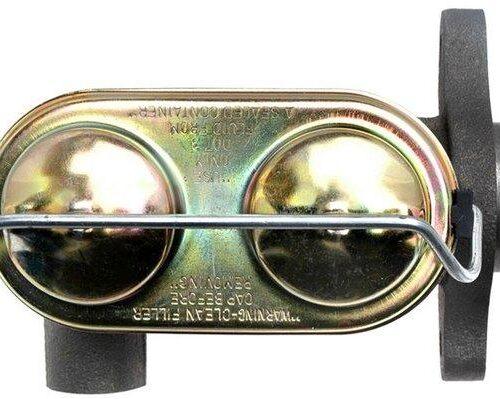 Dual chamber automotive brake master cylinder.