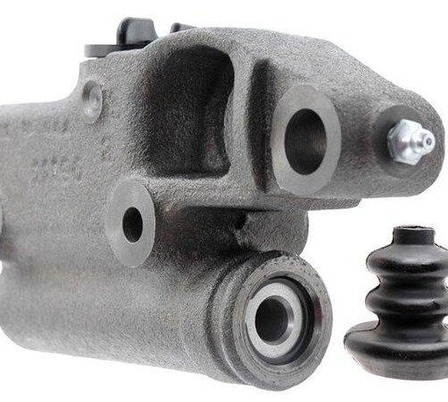 Brake master cylinder with rubber boot.