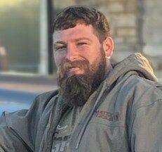 Tyler Machicek: Heavy-Duty Specialist & Veteran - Commercial Fleet Maintenance