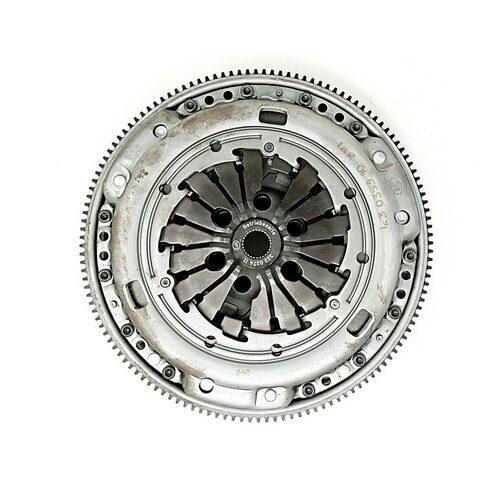 17-059DMF 8-7/8" Audi, Volkswagen Clutch Kit (Modular - Includes DMF) - 1.8L 4 Cyl