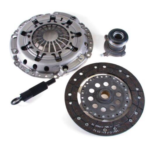 22-039 9'' Volvo Clutch Kit (Includes Slave Cylinder) - 2.4L 5 Cyl