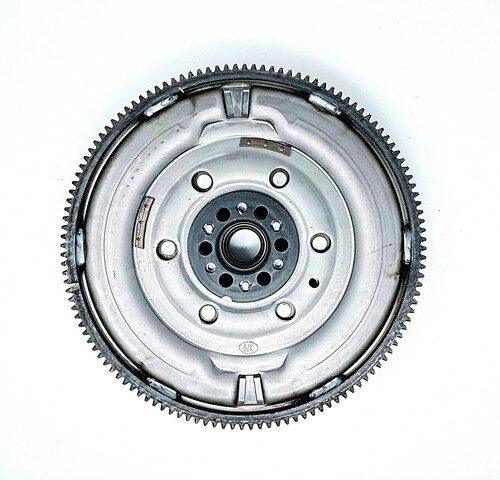 DMF099 Nissan Dual Mass Flywheel - 2.5L 4 Cyl