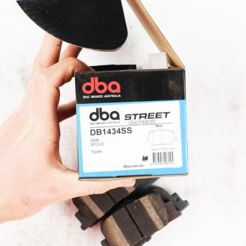 DBA Street Series Rear Brake Pads for Lexus ES300 2000-2001 and Toyota Camry 2000-2001 - Premium Replacement - Image 7