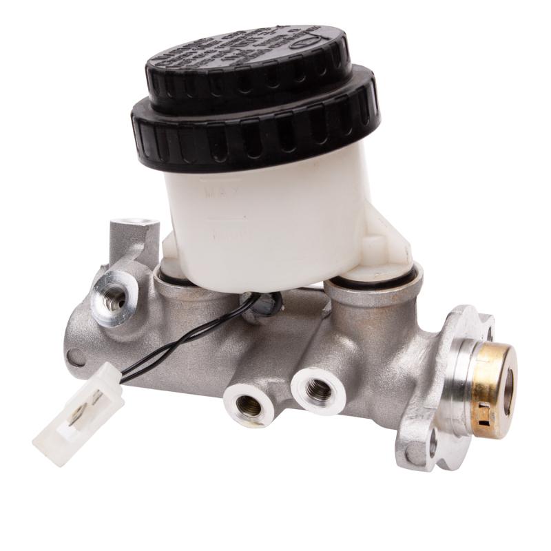 1986-1990 Nissan Sentra Brake Master Cylinder - Premium Replacement