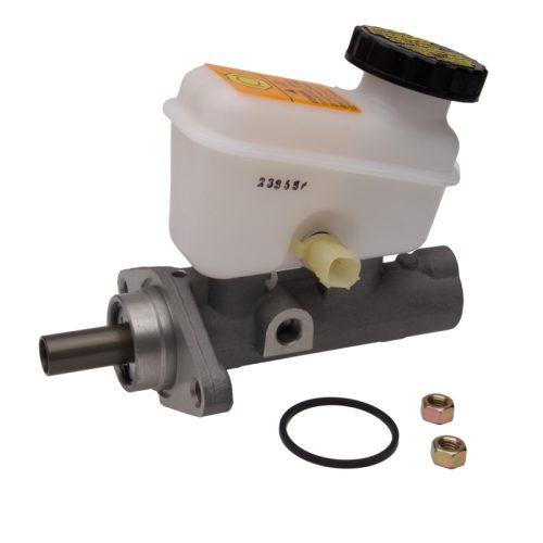 2001-2003 Ford Escape Brake Master Cylinder - Premium Replacement